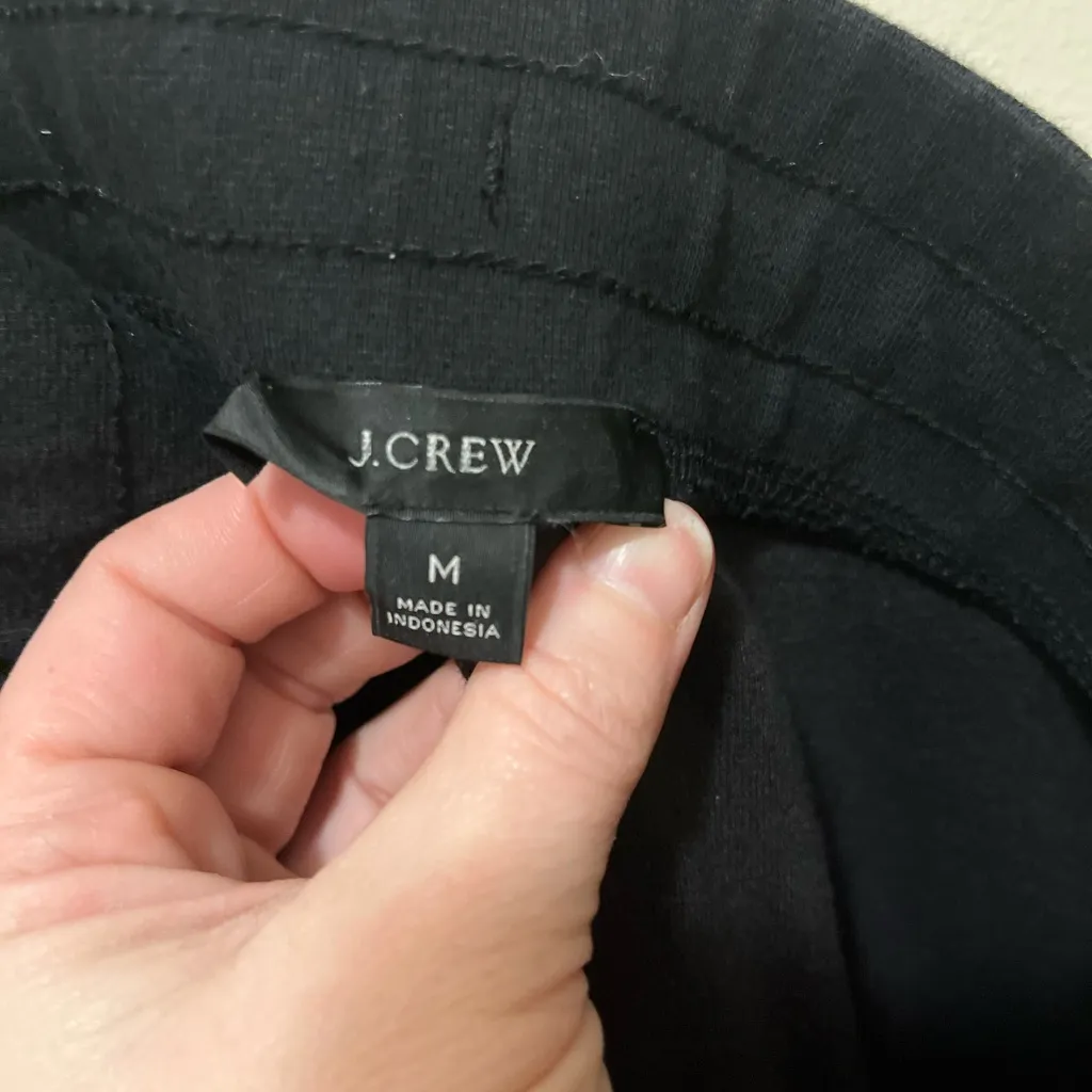 J Crew soft‎ velvet jogger black sz medium - Image 2