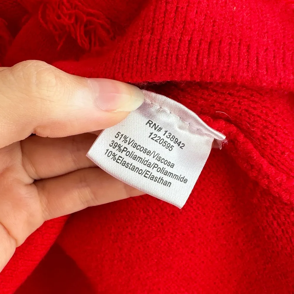 ontwelfth Red Fringey Sweater, Bright Red Knit Crewneck Sweater, Size Medium - Image 9