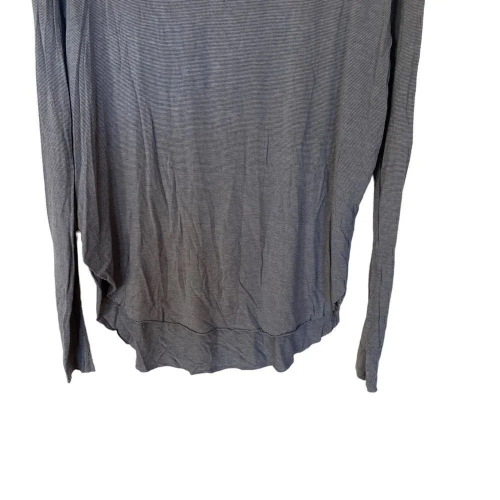 Market & Spruce long sleeve stretch crew neck striped medium - Image 2