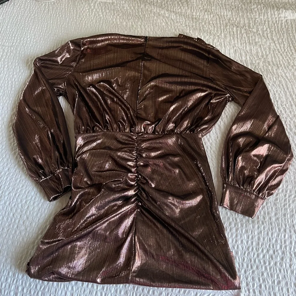 Gold / Metallic mini dress - Image 2