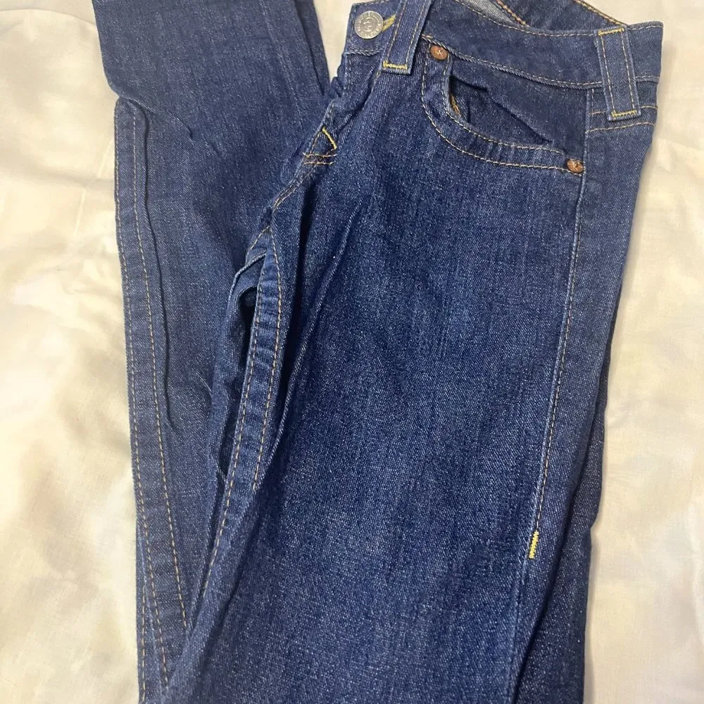 True Religion Vintage Low Rise Jeans Size 29 - Image 5