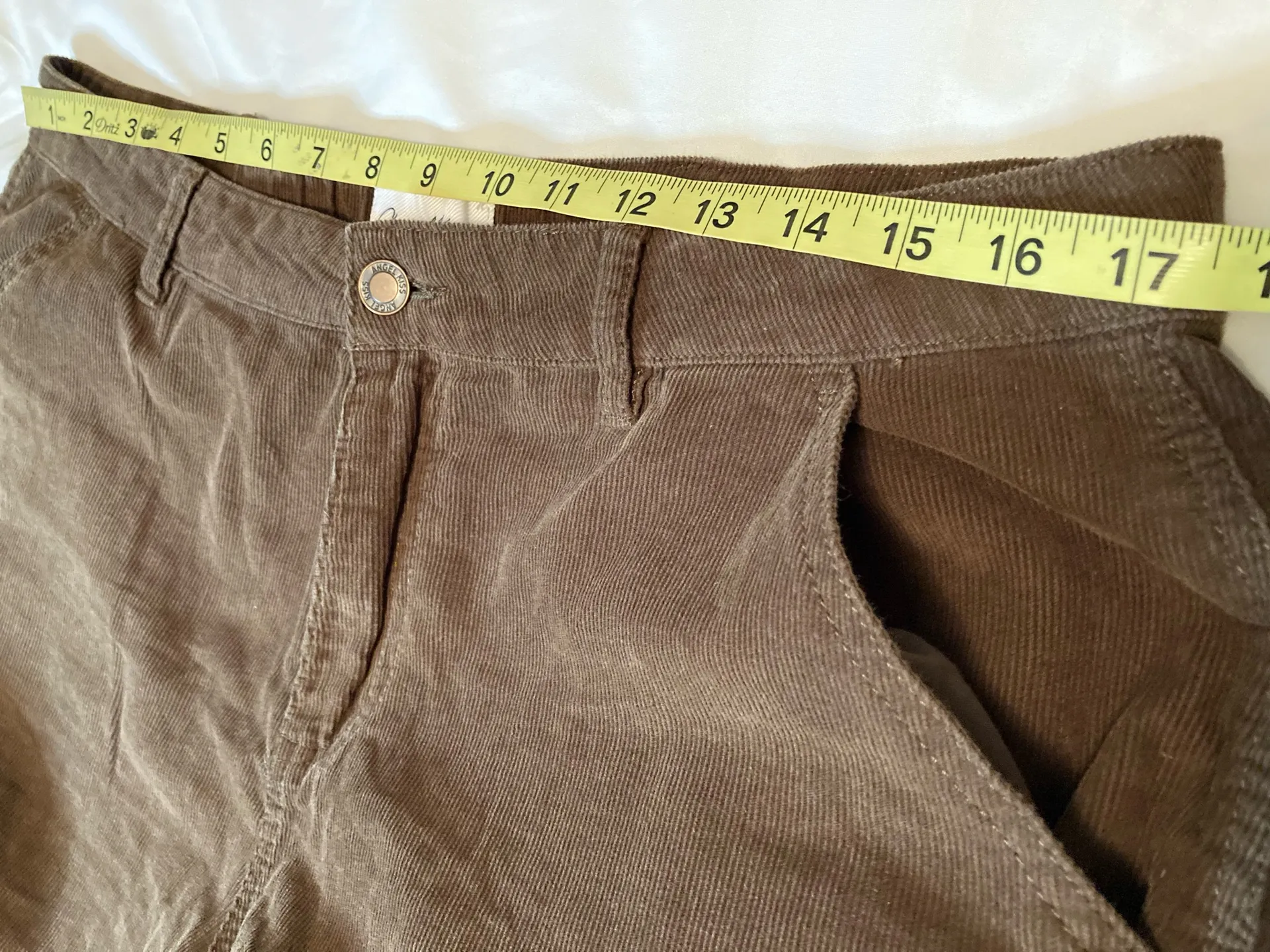 Angel Kiss Wide Leg Cargo Corduroy Pants (size 13/31) brown - Image 6
