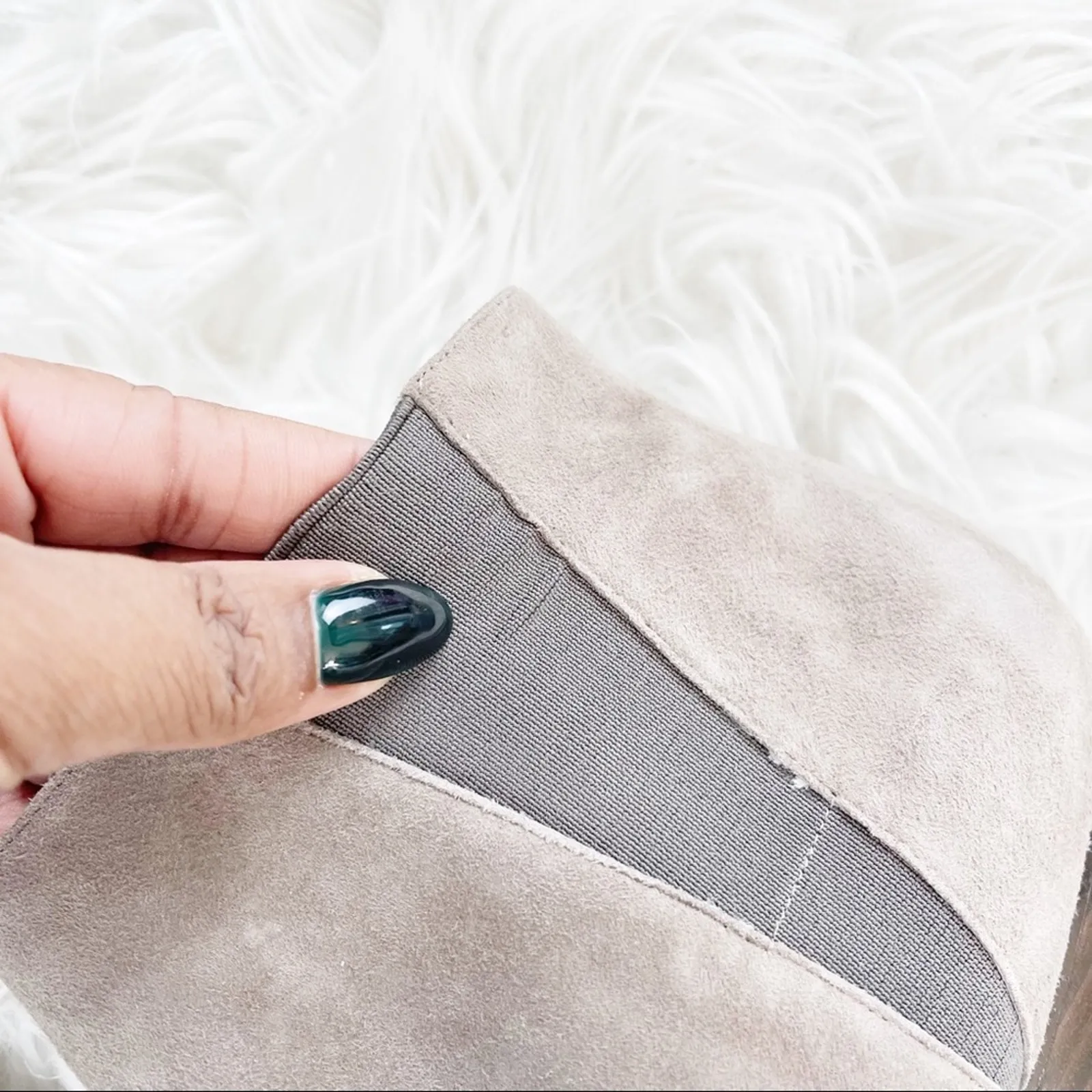 Linea Paolo Bolero Women's‎ Suede Pointed Toe Slip On Ankle Booties Size 11 Gray - Image 4