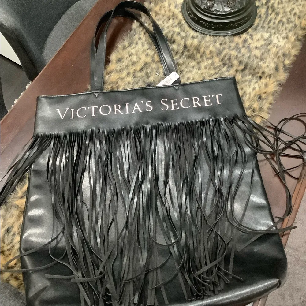 EXTRA LARGE FRINGE TOTE BY VICTORIAS SECRET - Image 7