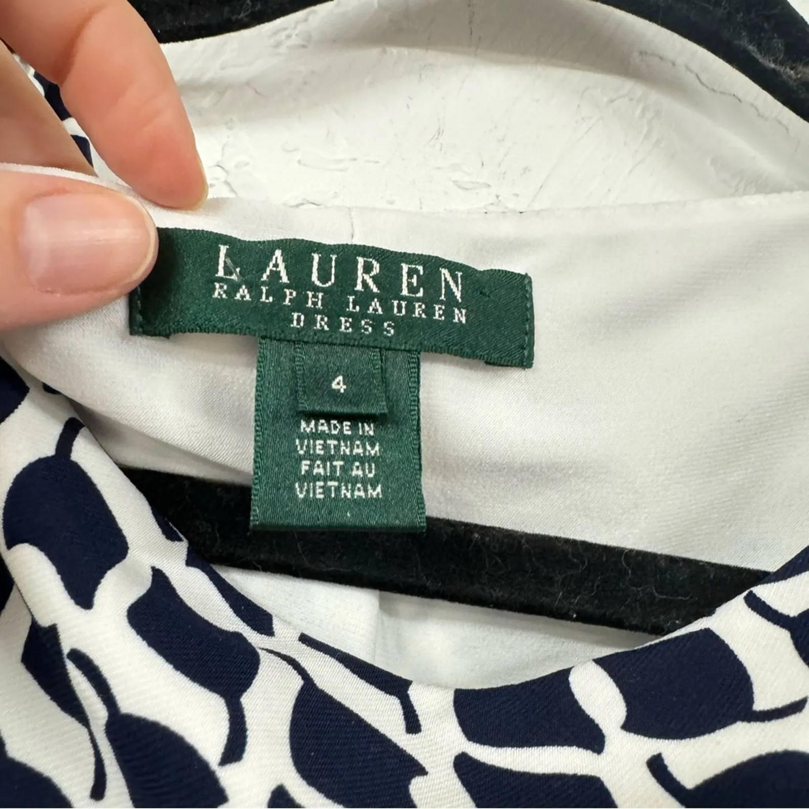 Lauren Ralph Lauren Blue & White Printed Gathered Front Sheath Dress Mini 4 - Image 4