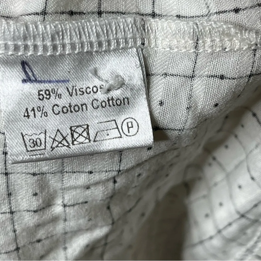 LES ATELIERS FRANCAIS DE CONFECTION white button down blouse sz 1 US S - Image 6