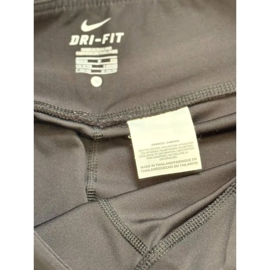 NEW Nike women's small 4/6 DRI-FIT Black Capri wide leg leggings - Image 2