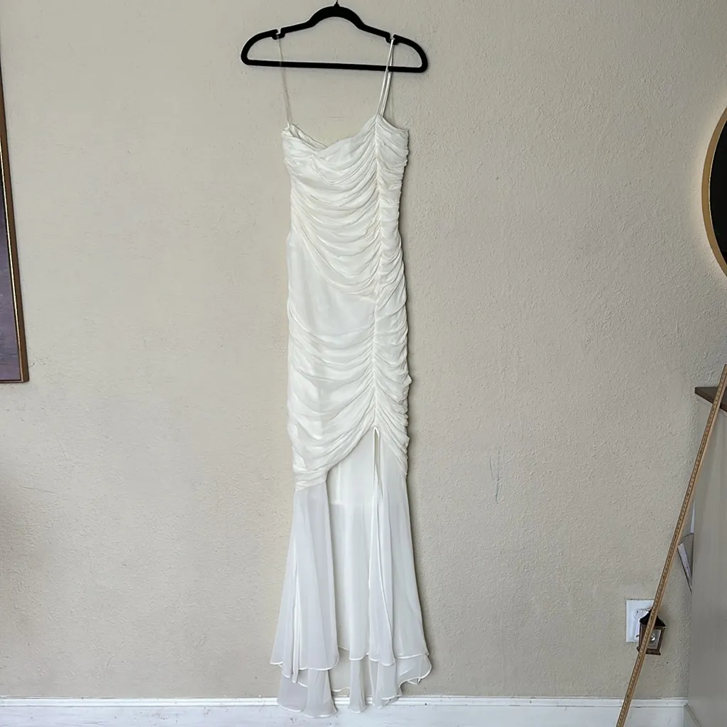 HOUSE OF CB 'Pearla' Ivory Ruched Maxi Dress NWOT size S - Image 5