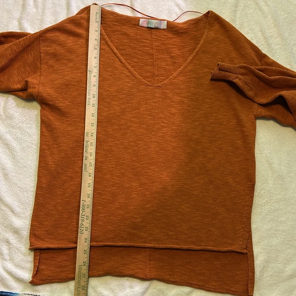 FREE PEOPLE Beach Linen Blend  Vneck Side slits Hgh/Low Hem Large Burnt Orange - Image 8