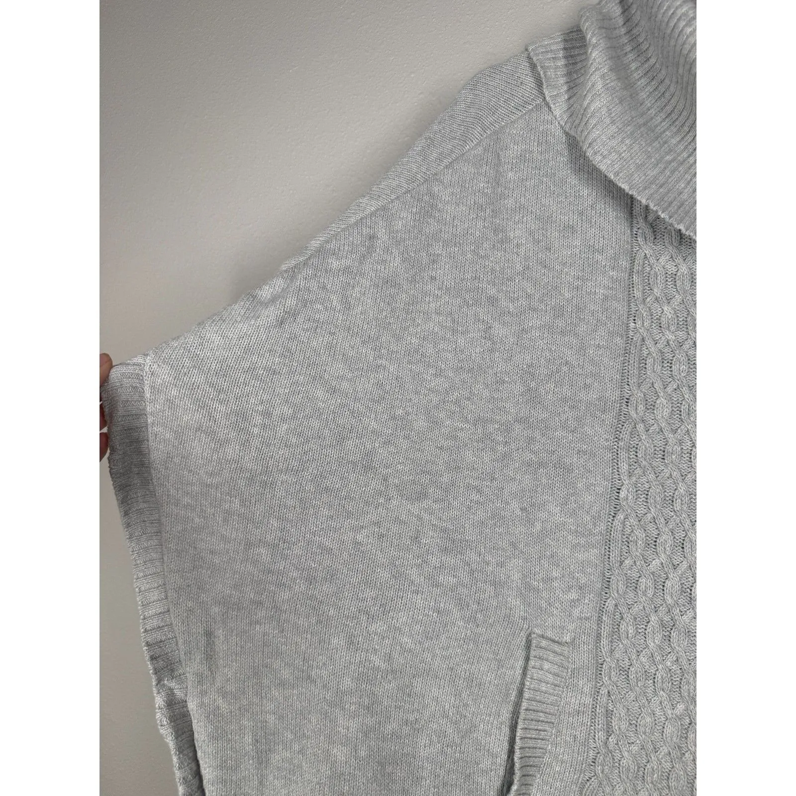 Cabi Gray Cable Knit Sweater Poncho Womens Sz XS Oversized Turtle Neck - Image 3
