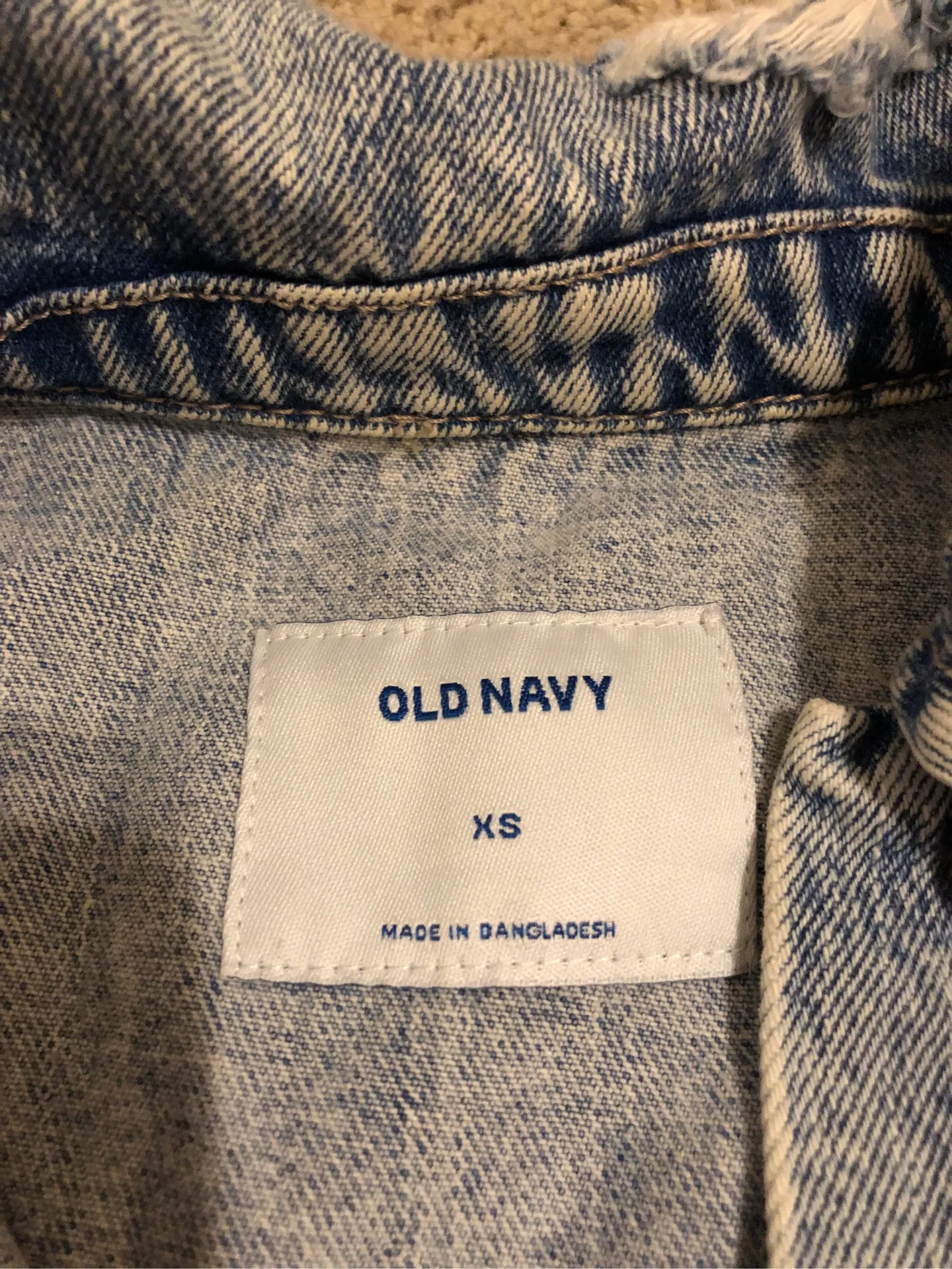 Old Navy Jean Jacket Denim Women’s - Image 3
