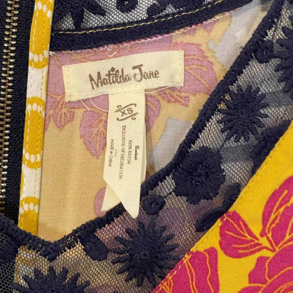 Matilda Jane Once Upon A Time Golden Key Floral Embroidered Shift Dress XS Women - Image 5