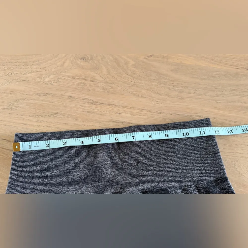 Gymshark adapt seamless camo leggings MEASUREMENTS - Image 3