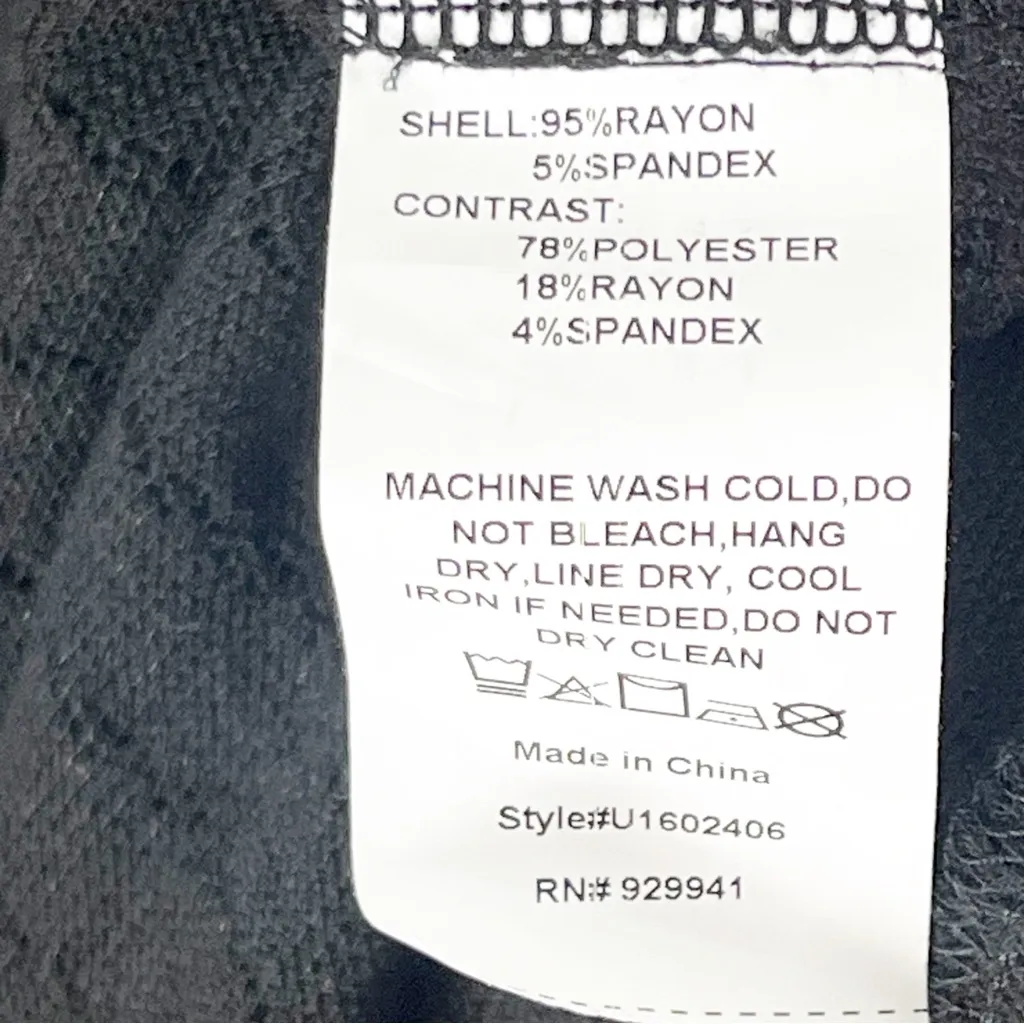 SUZANNE BETRO Weekend Black Gray Long Animal Print Sleeves Ribbed Top Size 1X - Image 4