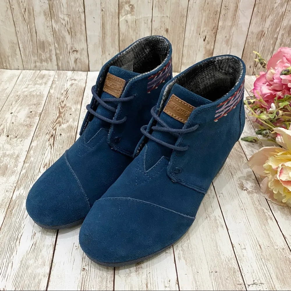TOMS Blue Suede Desert Wedge Booties Size 7 - Image 2
