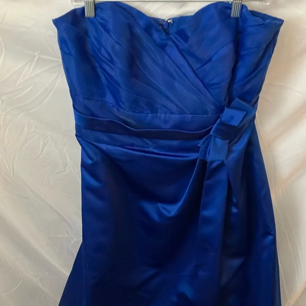 David’s Bridal: Royal Blue Strapless Dress with tulle on bottom- zip back- sz 14 - Image 7
