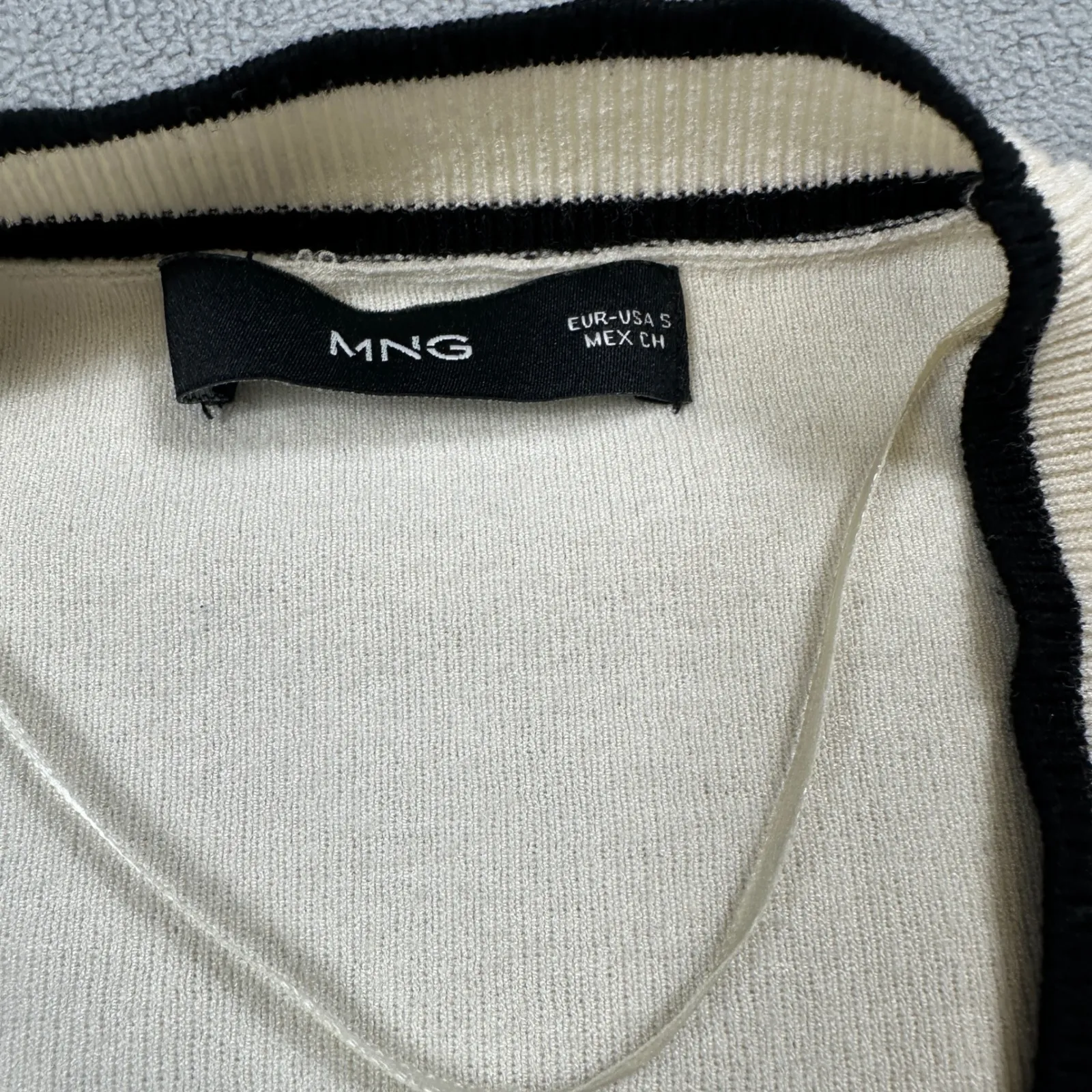 MNG Mango Cardigan Sweater S Womens Cream V Neck Black Trim Casual Knitwear - Image 3
