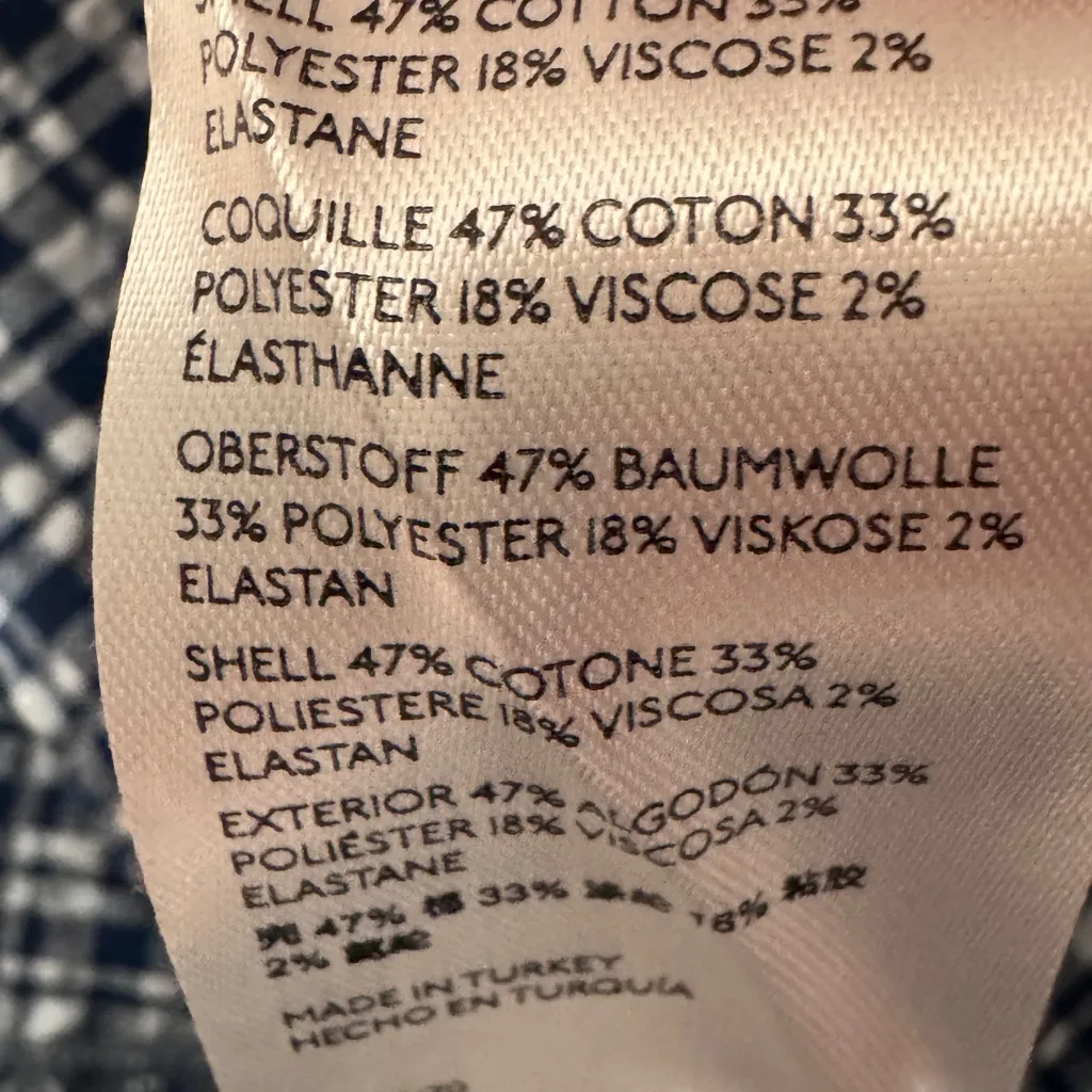 BDG  Checkered Navy and White textured Mini‎ Skirt size small side zip and slit - Image 8