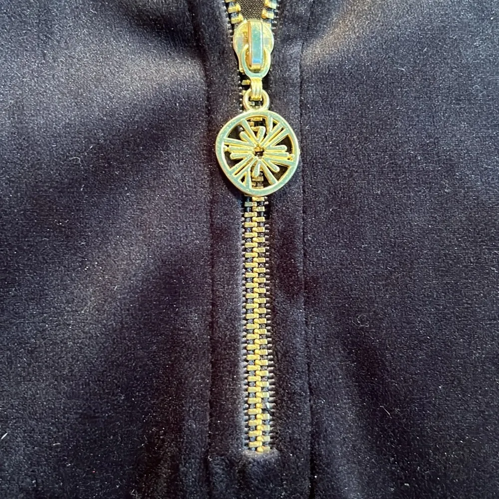 Lilly Pulitzer Sweater Womens XXS Black Skipper Ruffle Velour Popover Pullover - Image 4