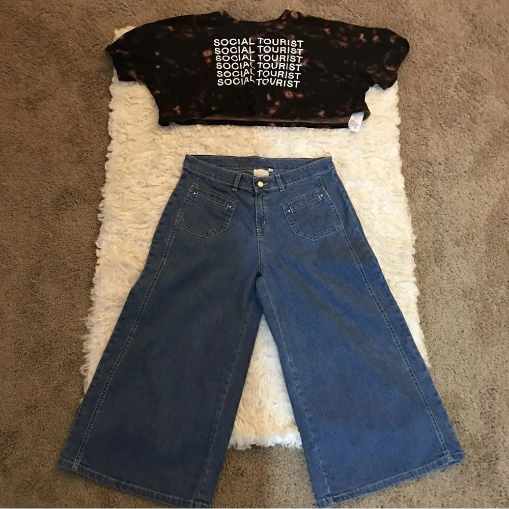 NORM THOMPSON! Escape the Ordinary Denim Flare Mouse Pocket Gauchos Blue Size undefined - Image 4