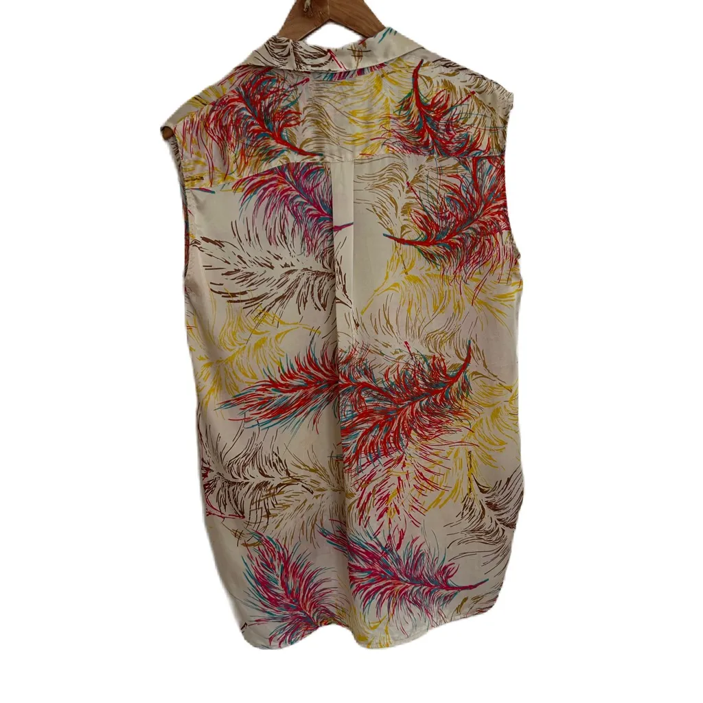 CAbi Women's Cream Patterned Silk Sleeveless Button Up Blouse‎ Medium #385 - Image 4