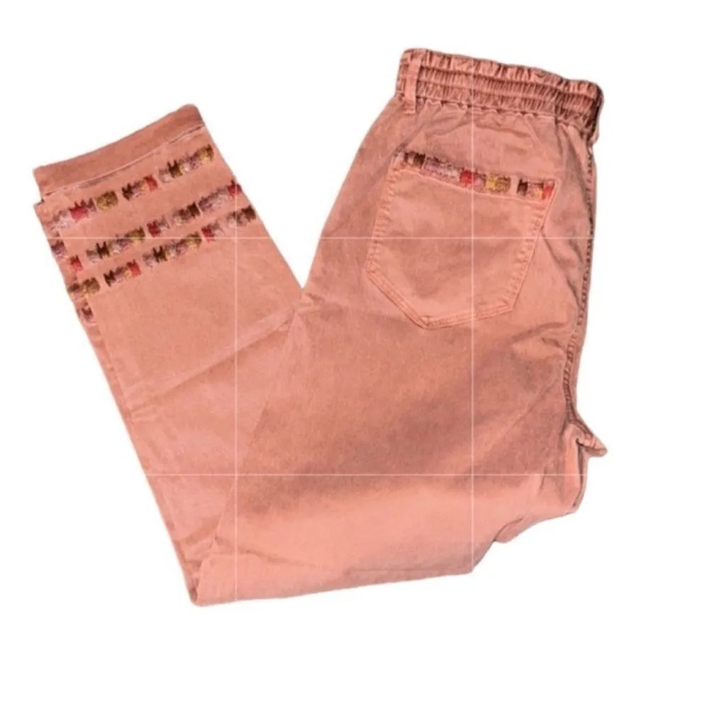 Driftwood Mauve Embroidered Stitch Cuffed Leg
Pants(Size Small) - Image 6