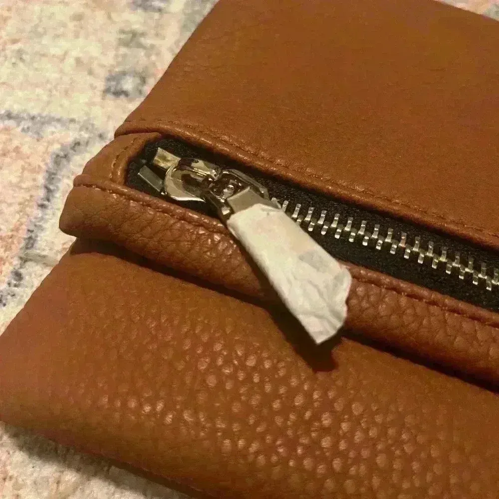 NWT Urban Expressions Foldover Clutch - Image 4