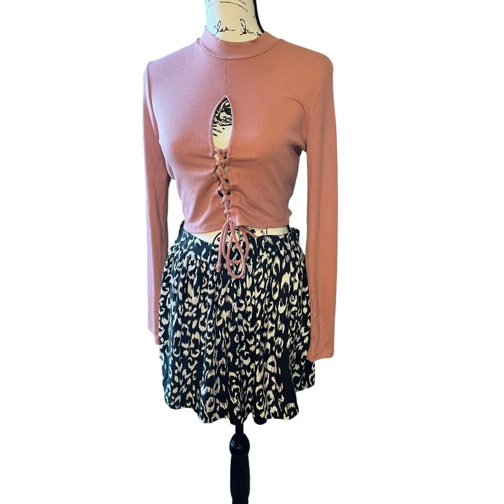 Wet Seal Black White Animal  Print‎ Pullon Mini Women’s Medium - Image 2