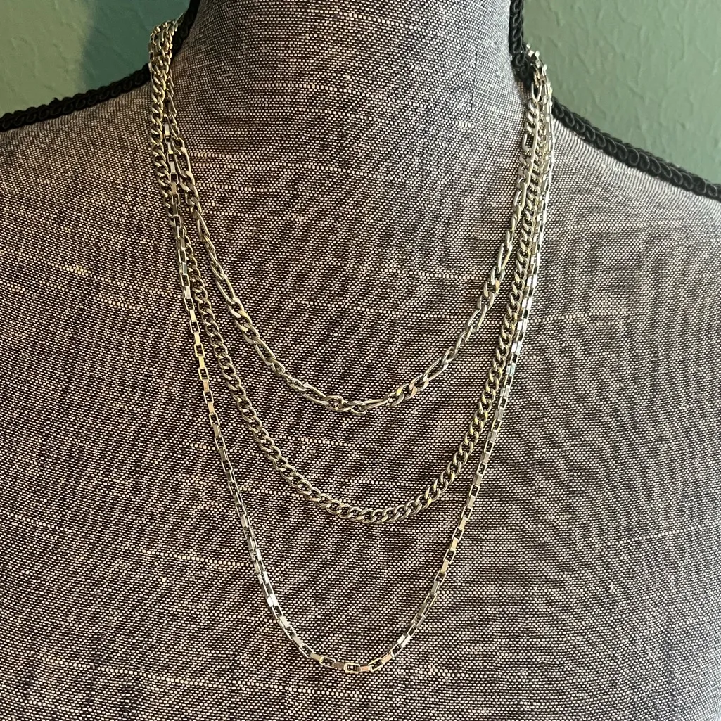 Costume Jewelry Lot 14 Necklaces Included Gold Tone Silver Tone Boho Bohemian - Image 4