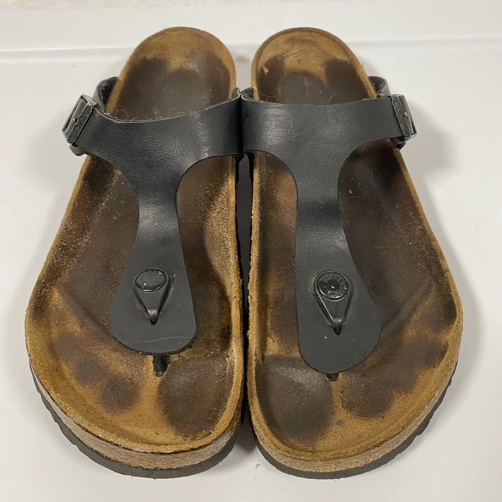 Birkenstock Sandals Women's Gizeh Black Birko Flor EU 39 US 8 - has some wear - Image 3