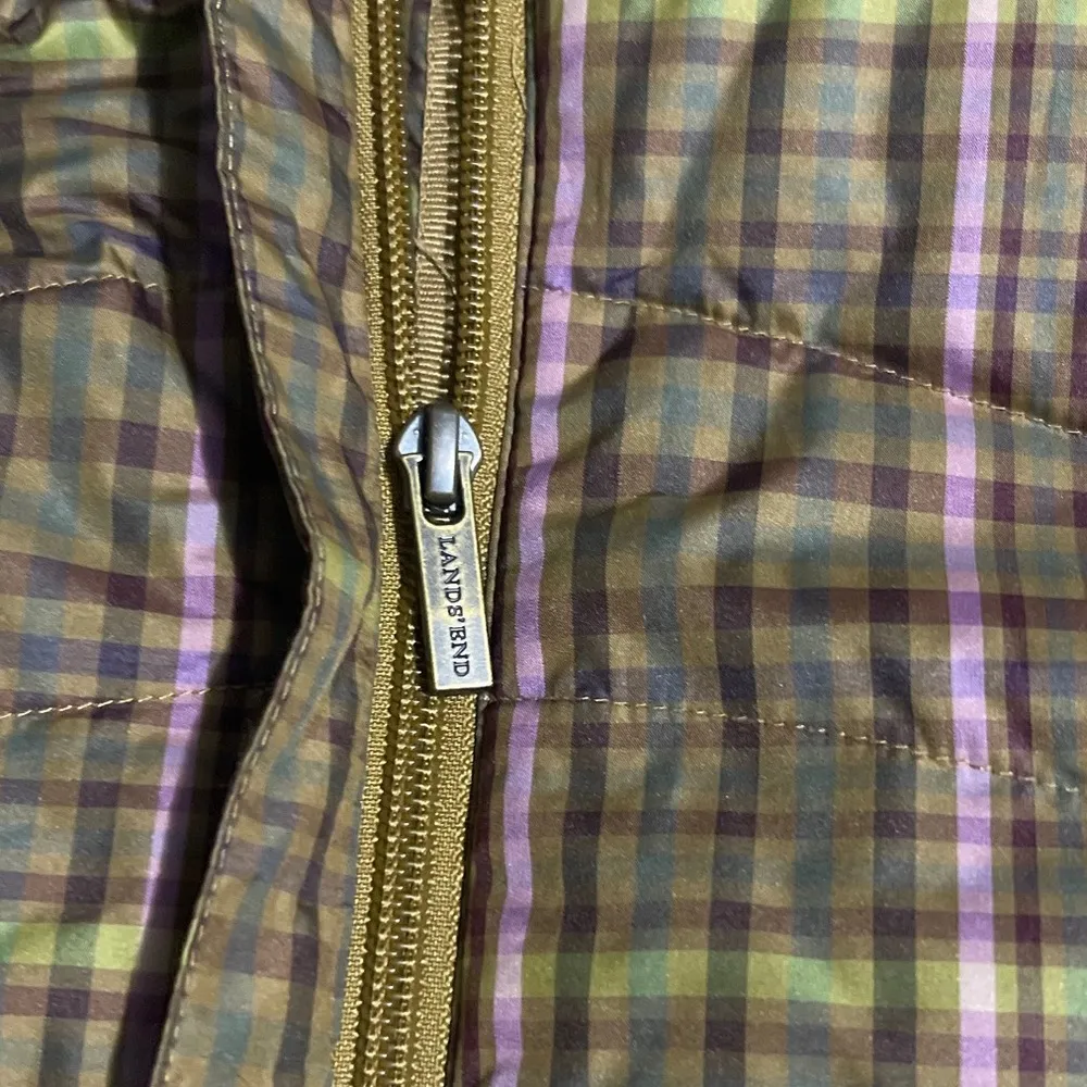 Lands End Green Quilted Full Zip Plaid  Woman’s Vest Small - Image 6