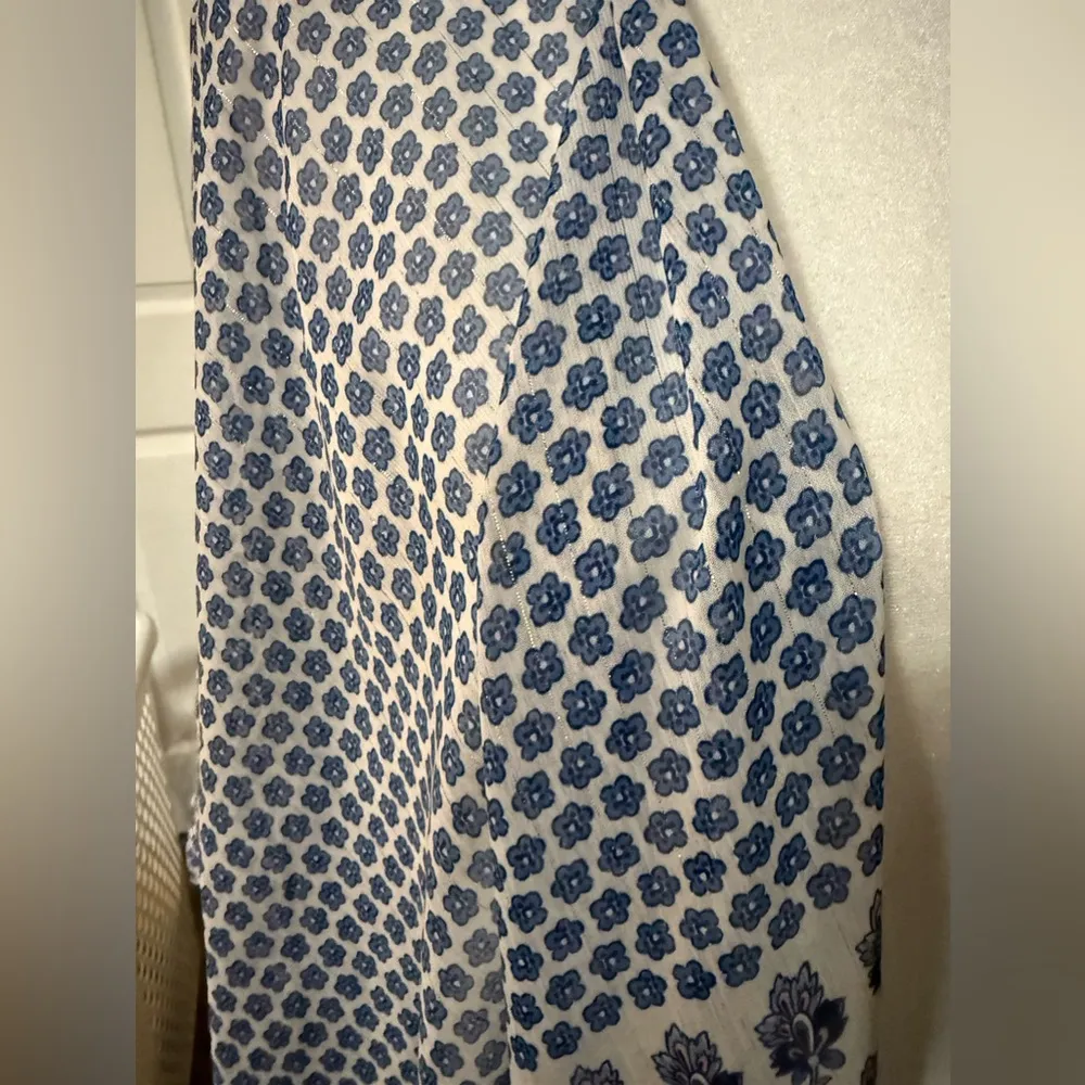 Lane Bryant blue‎ and white kimono - Image 2