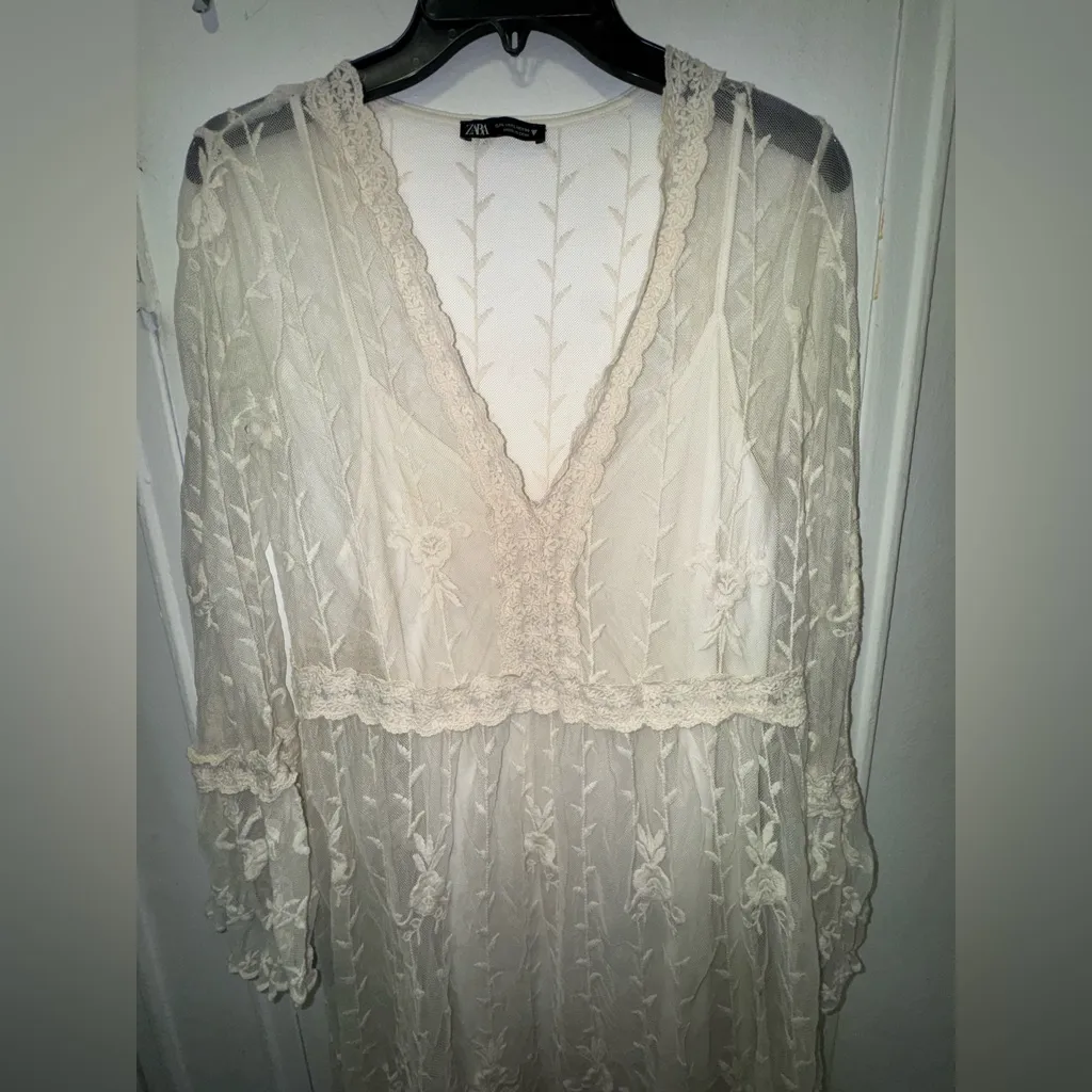 Beautiful Zara cream lace embroidered bohemian midi dress large - Image 9