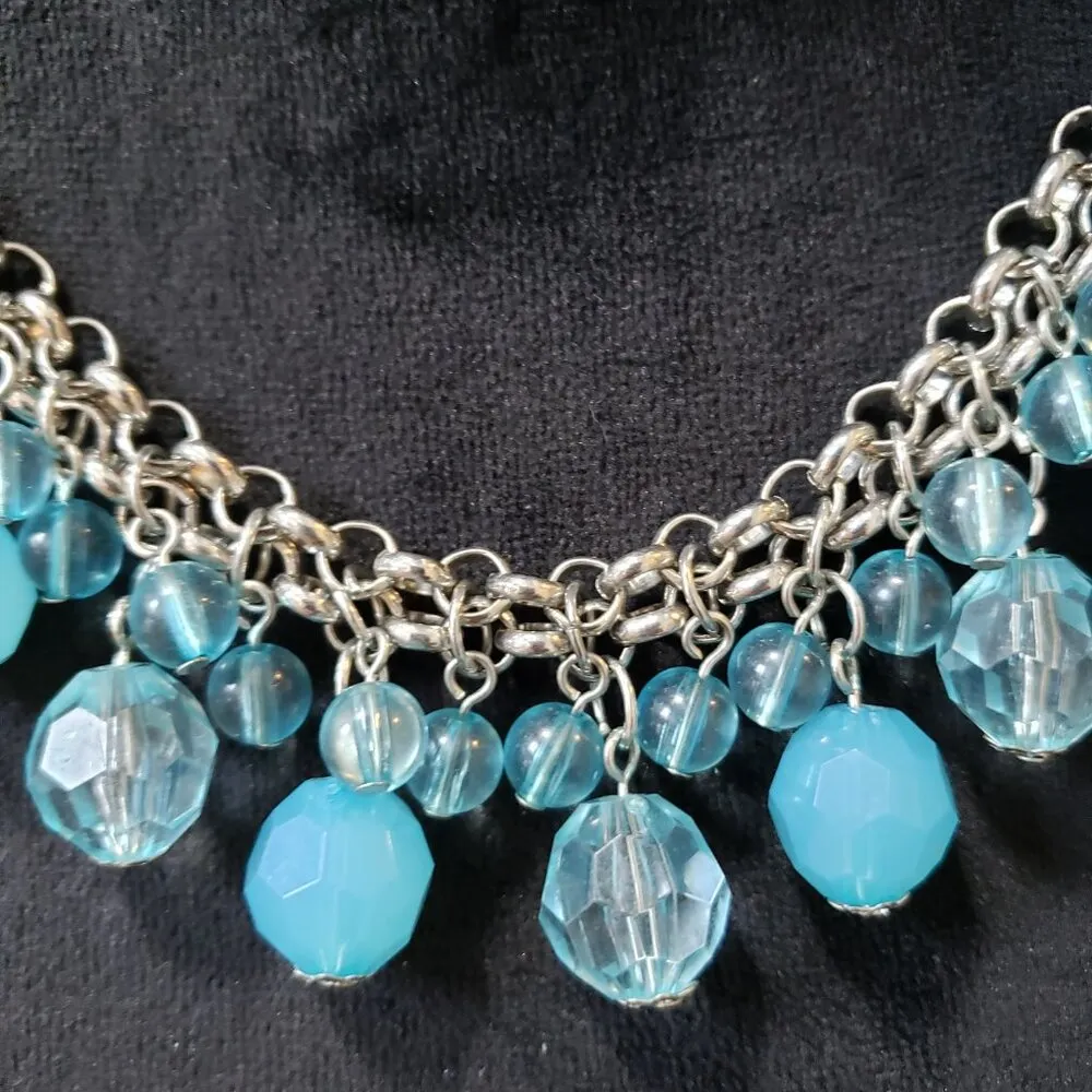 Womens Blue Skies Acrylic Faceted Beads Silver Toe Link Chain Statement Necklace - Image 3