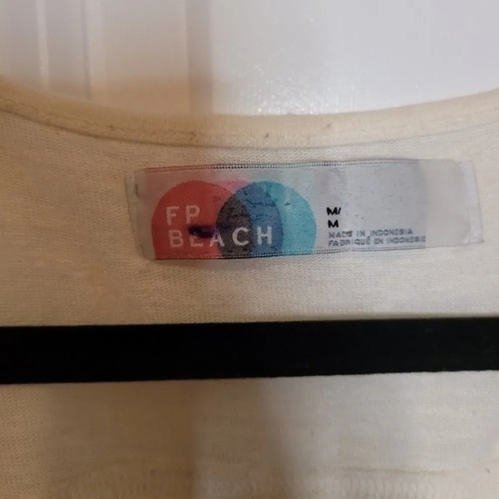 FREE PEOPLE BEACH Ivory short dress long sleeve size M - Image 4