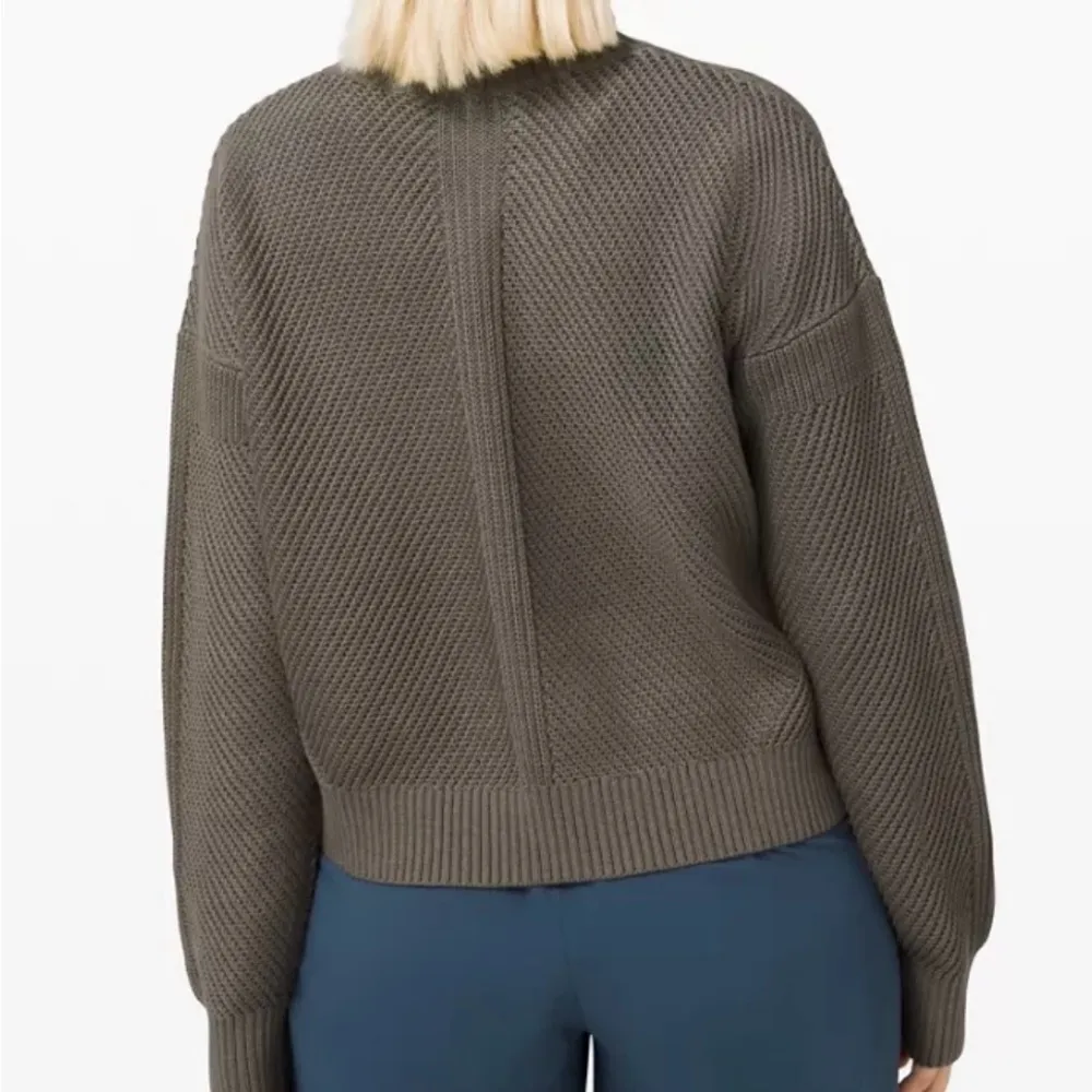 Lululemon • New Heights Sweater
Grey Sage - Image 2