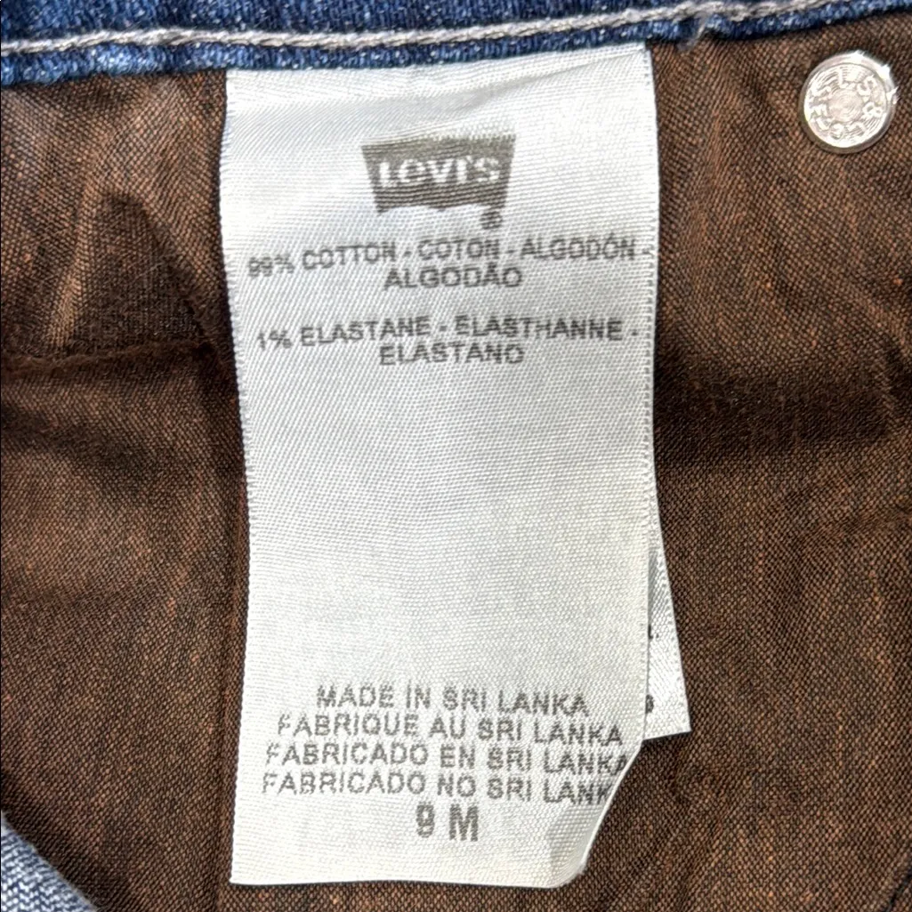 Levi's Superlow 518 Boot Cut Jeans with Flattering Silhouette, Size 9 - Image 6