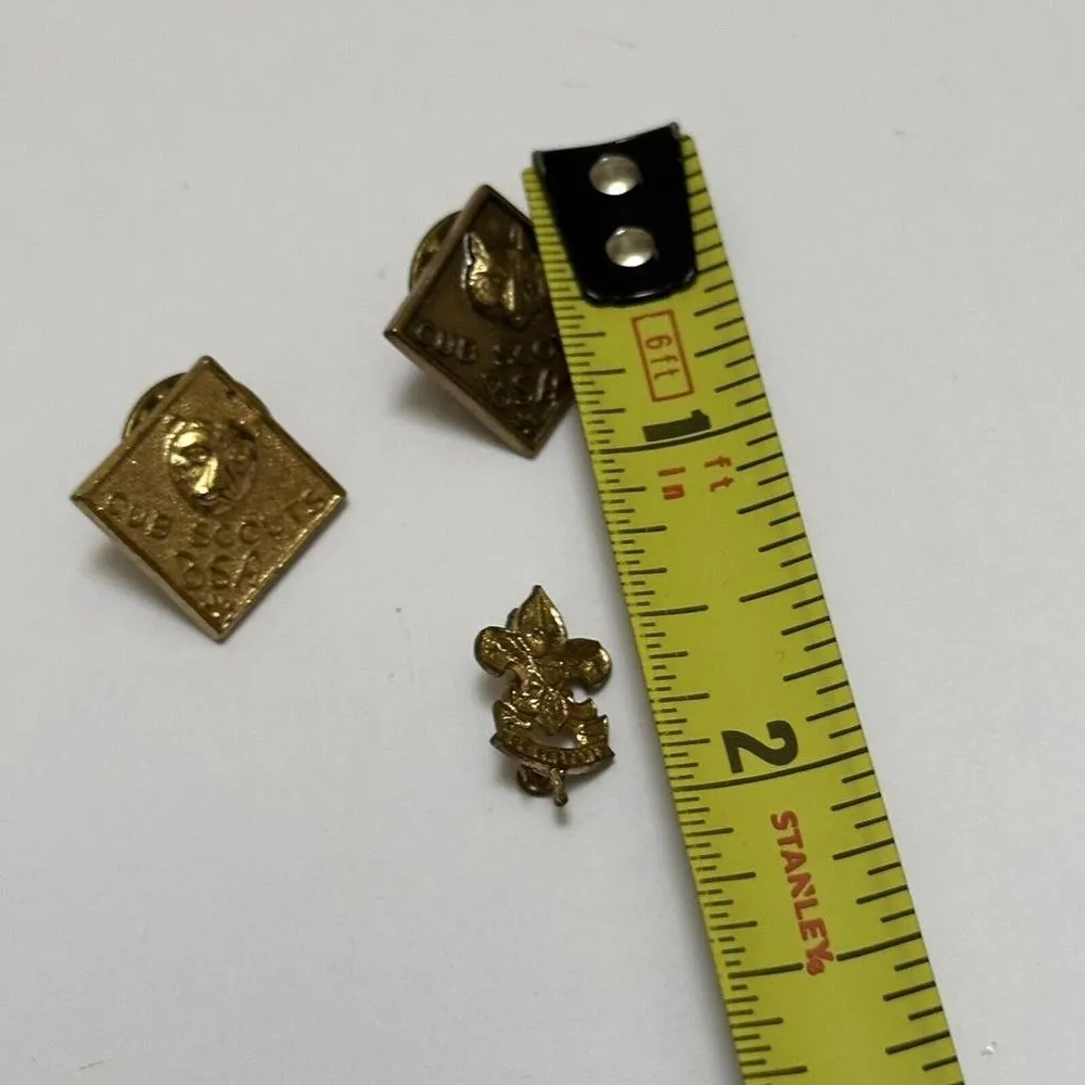 Lot Of 3 Collectible Vintage BSA Cub Scouts Lapel Pins - Image 3