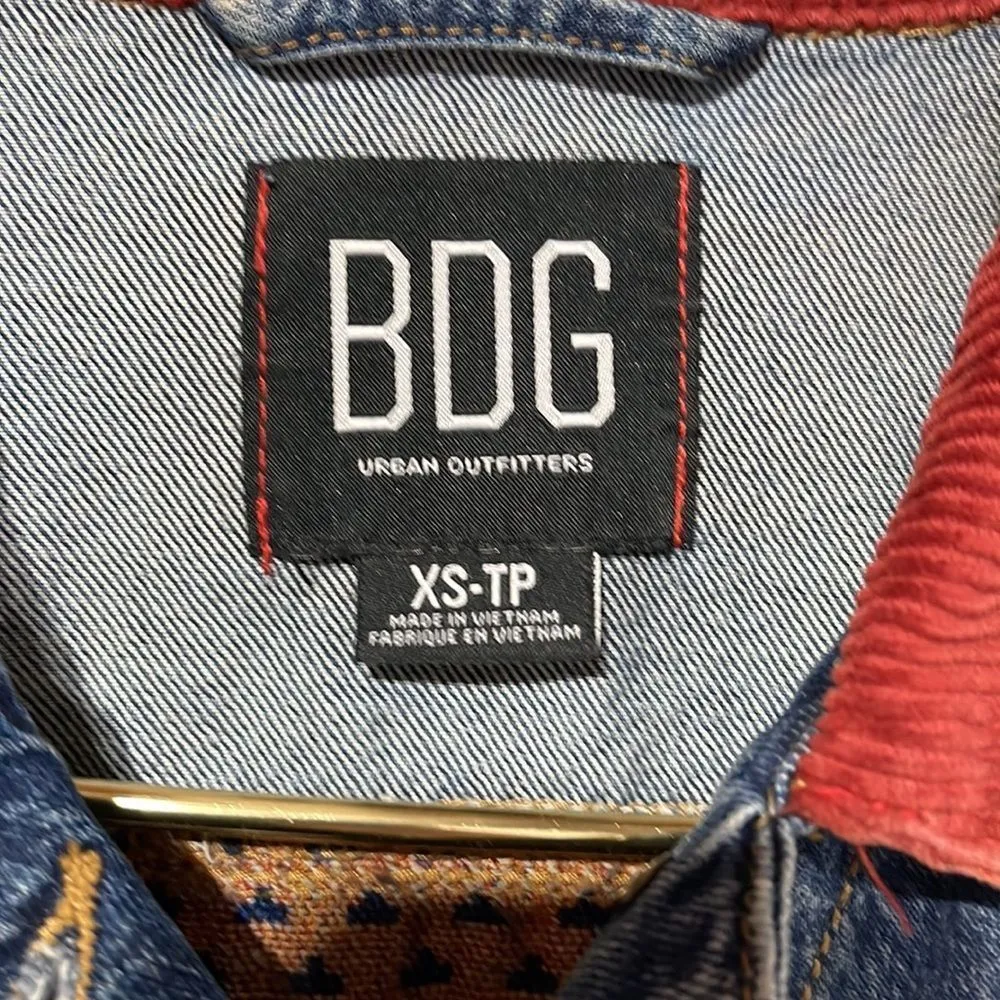 BDG Southwest Cropped Denim Jacket XS - Image 10