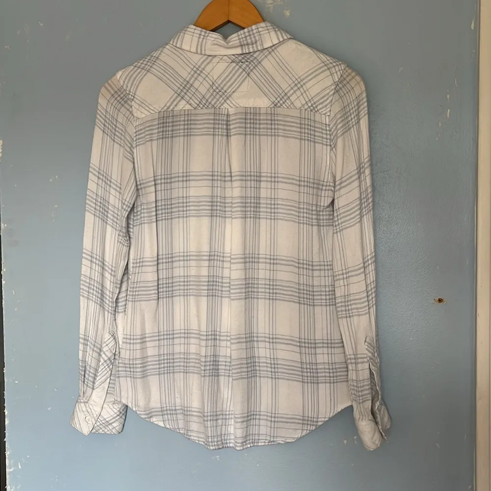 Rails Super Soft Plaid Chest Pocket Long Sleeve Button Down Top - Image 4