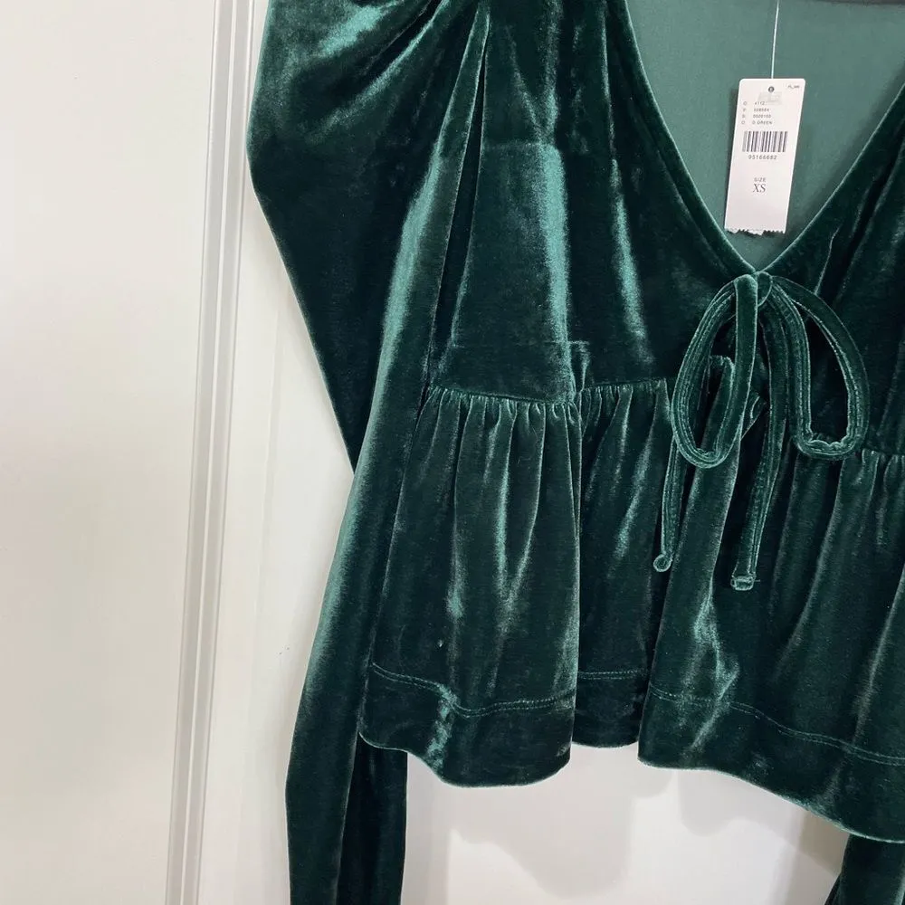 NWT Anthropologie Dark Green Maeve Velvet Babydoll top size XS. - Image 8