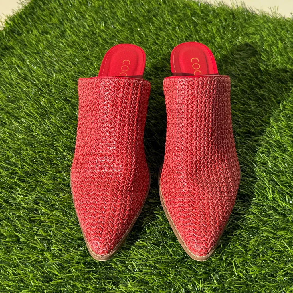 Coconuts by Matisse Red Woven Mules Size 8.5M - Image 2