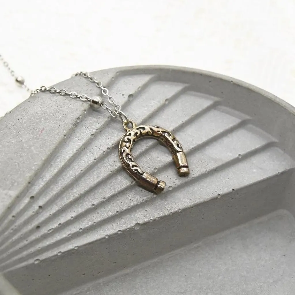Rustic Horseshoe Pendant Necklace Silver - Image 2