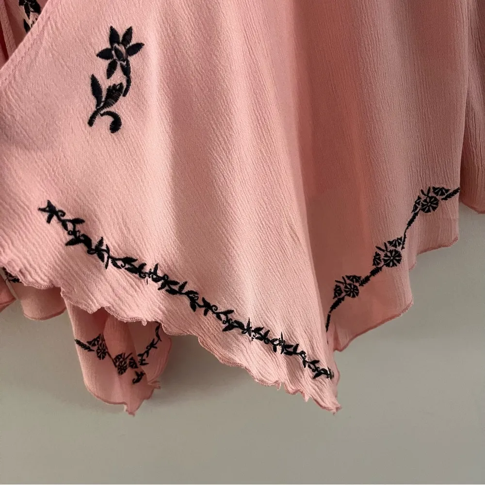 LOVE TREE. WOMENS OPEN DRAPE CARDIGAN. FLORAL EMBROIDERY. SIZE SMALL - Image 7