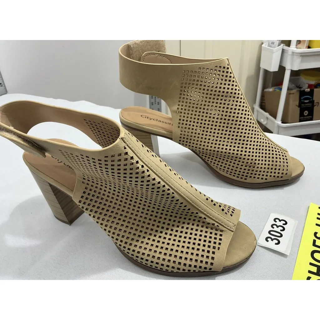 Womans City Classified Size 9 Beige Peep Toe Sling Back Vented Heel Ankle Shoes Tan - Image 2