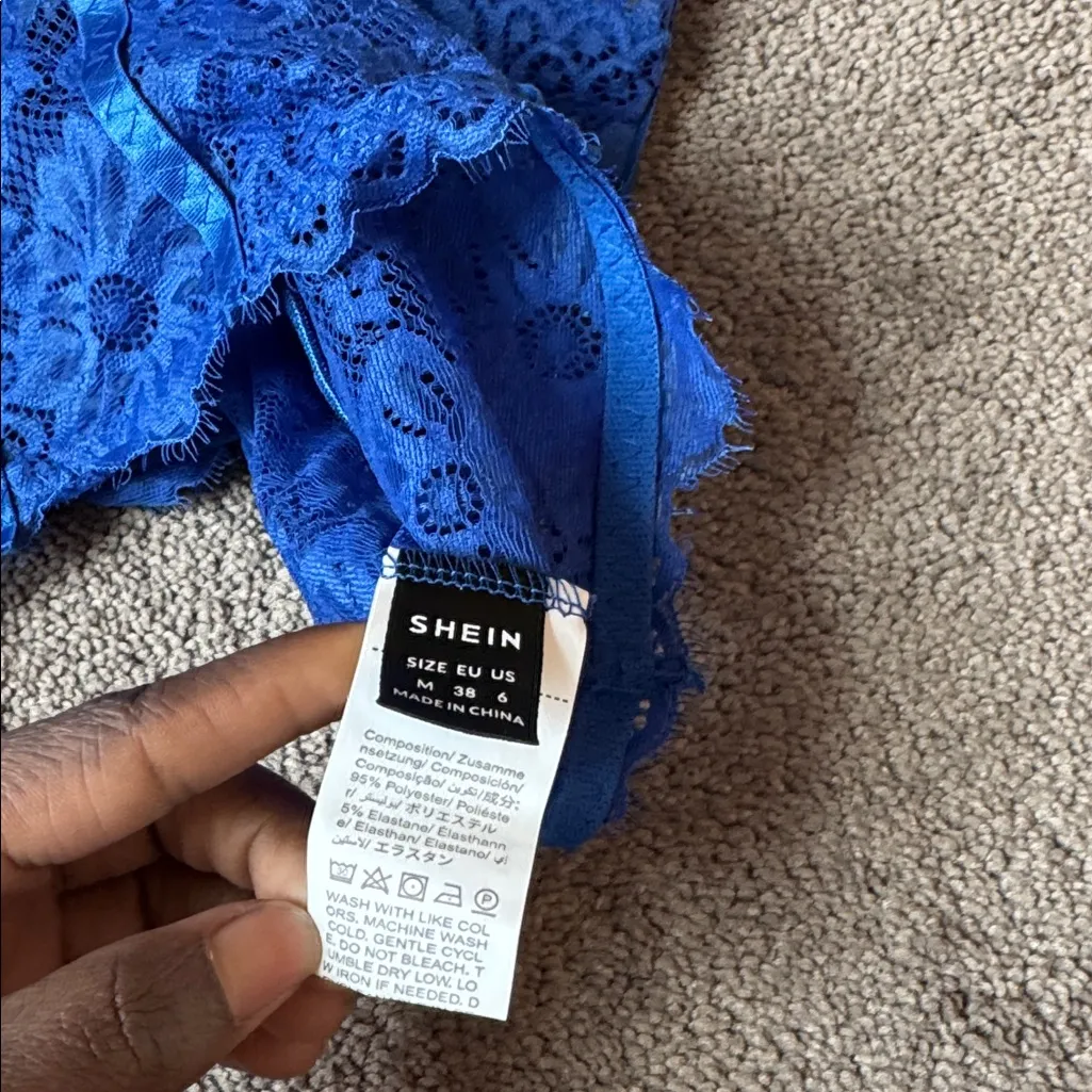 Shein Blue Lace Bralette SIZE M - Image 3