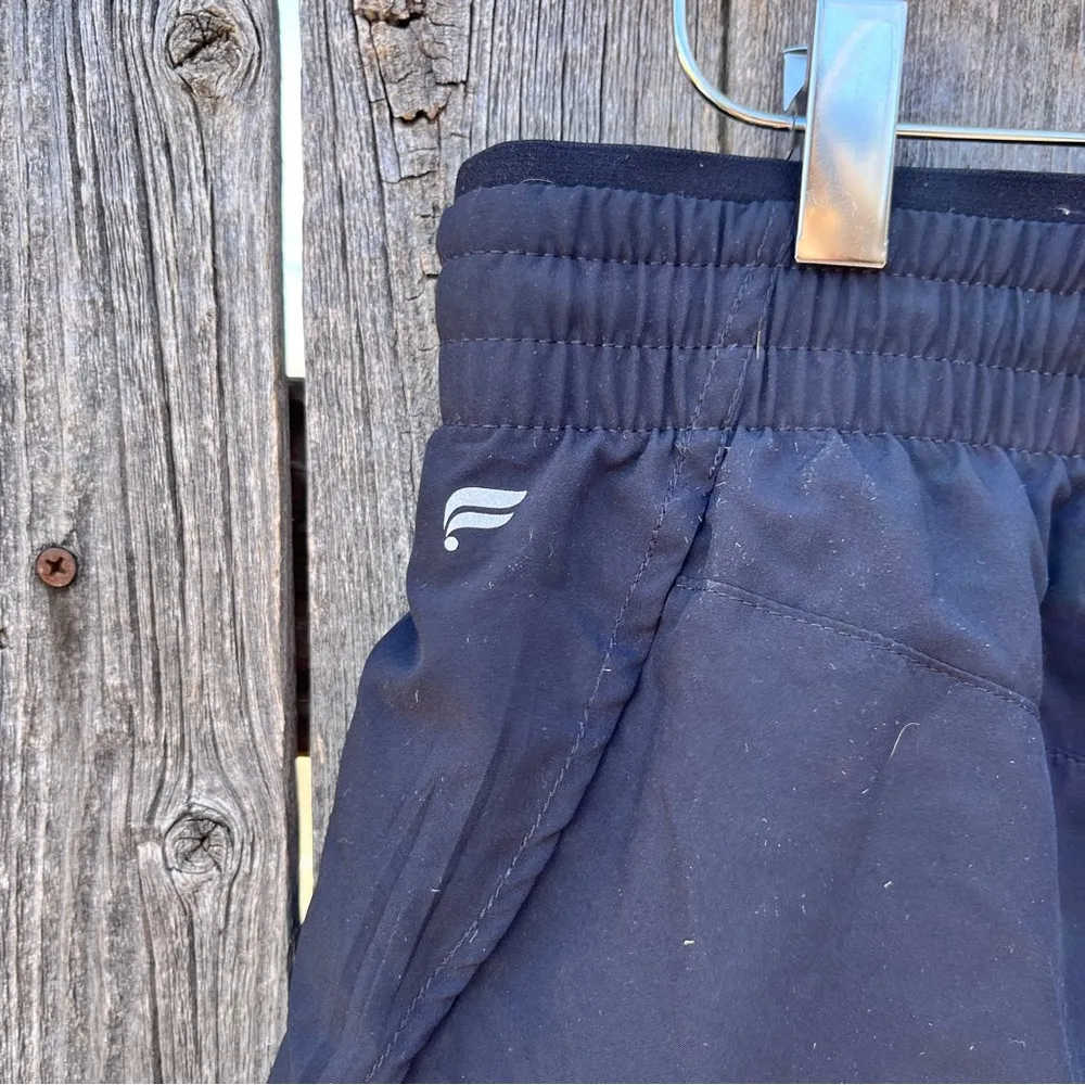 black running shorts - Image 3