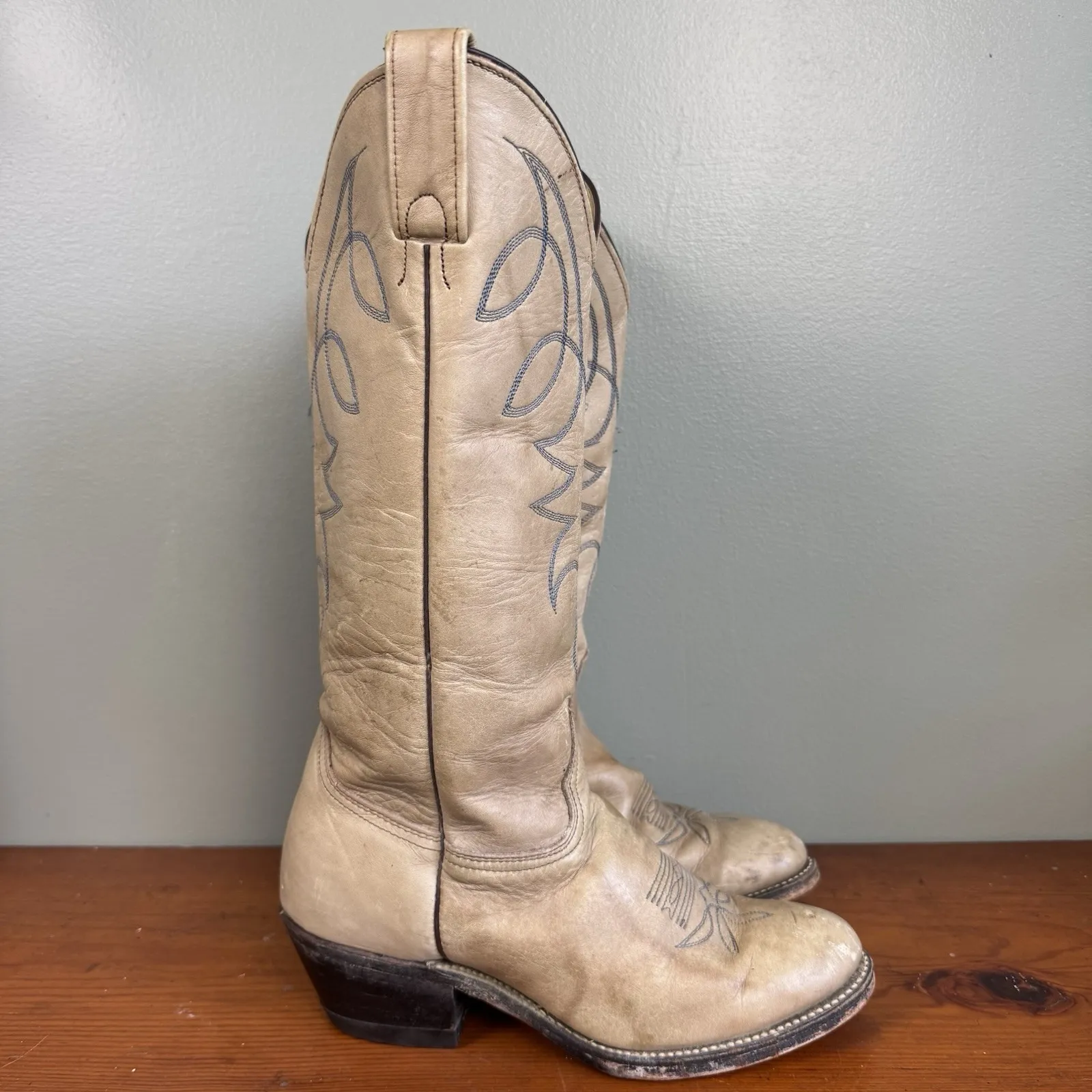 Vintage Marbled Tan Blue Embroidered Cowboy Western‎ Boots Women's Sz 7 - Image 2
