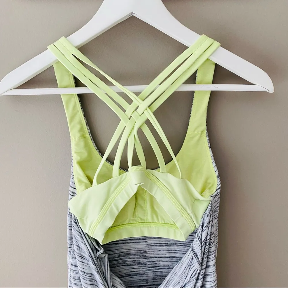 Lululemon Slay The Studio 2-in-1 Tank Gray/Yellow Sz 2 - Image 5