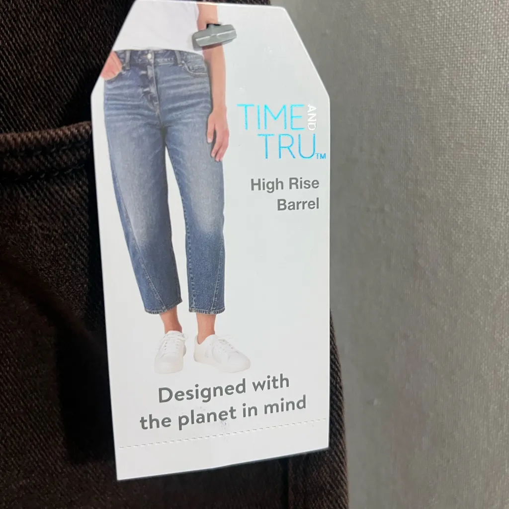 Time and Tru Brown women’s barrel Pants Size undefined - Image 6